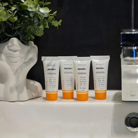 Appartamento Nowoczesny Z Parkingiem Na Pradze Poludnie W Warszawie By Renters *