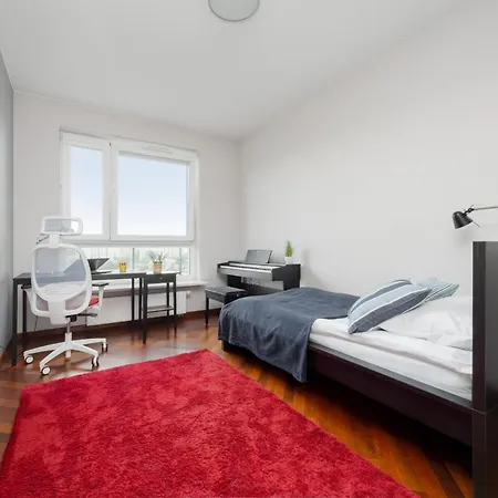 Nowoczesny Z Parkingiem Na Pradze Poludnie W Warszawie By Renters Apartament