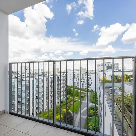 Nowoczesny Z Parkingiem Na Pradze Poludnie W Warszawie By Renters Appartement *