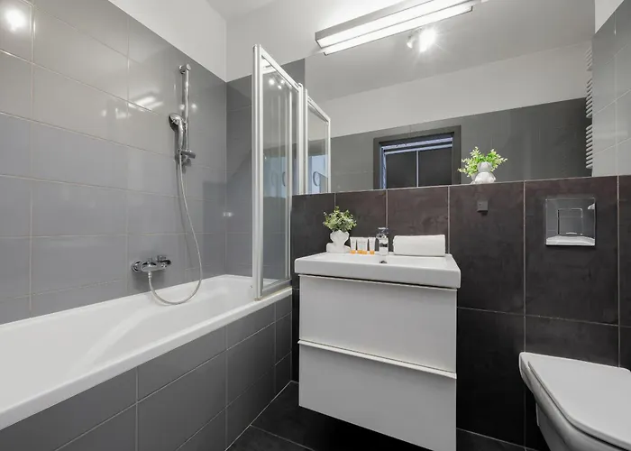 Apartment Nowoczesny Z Parkingiem Na Pradze Poludnie W Warszawie By Renters